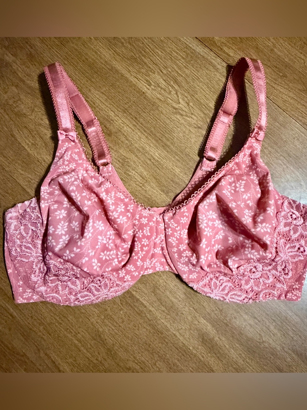 Olga 38D Bra Pink Floral Lace Trim Bow Detail Luxury Lift Underwire 35063